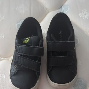 Puma Kids Black Shoes